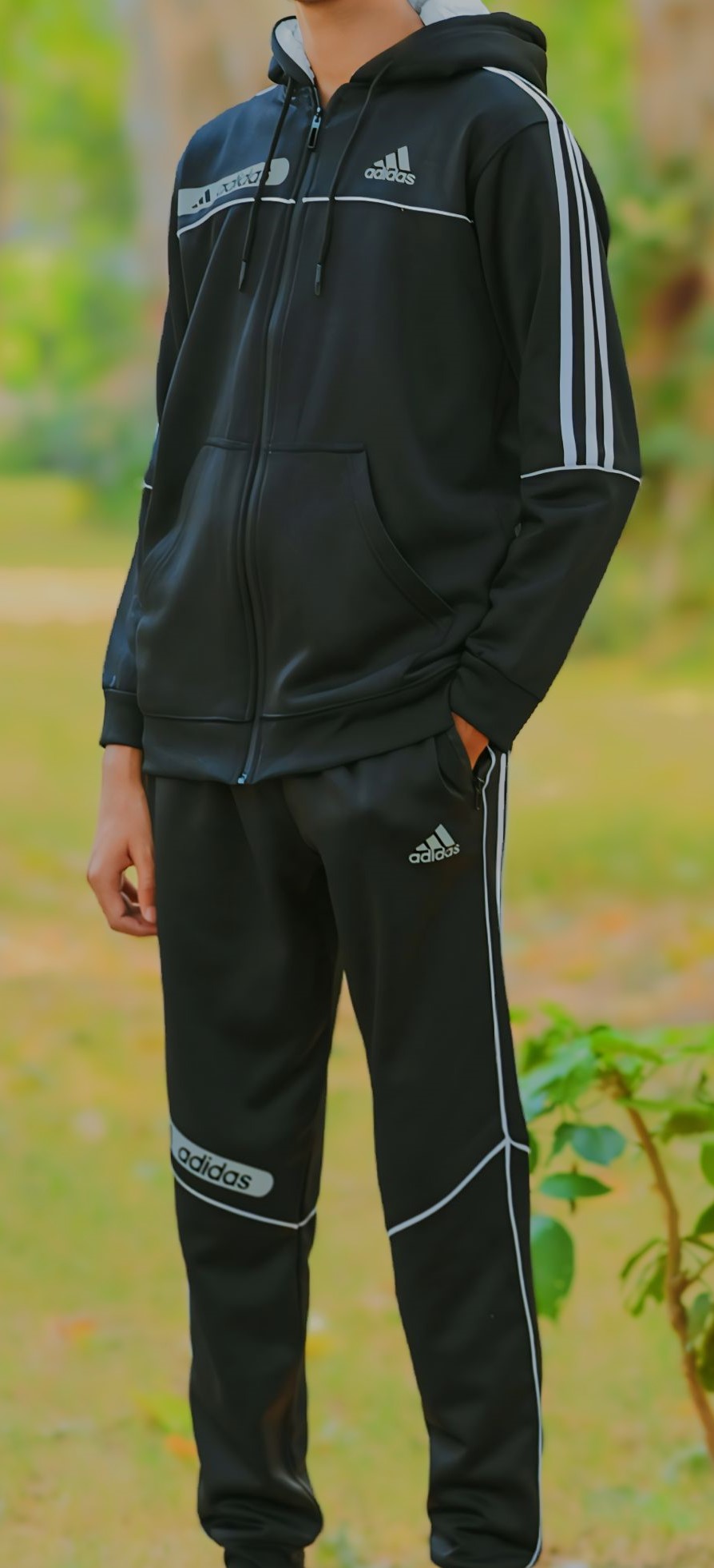 Zipper Addidas Tracksuit (black)