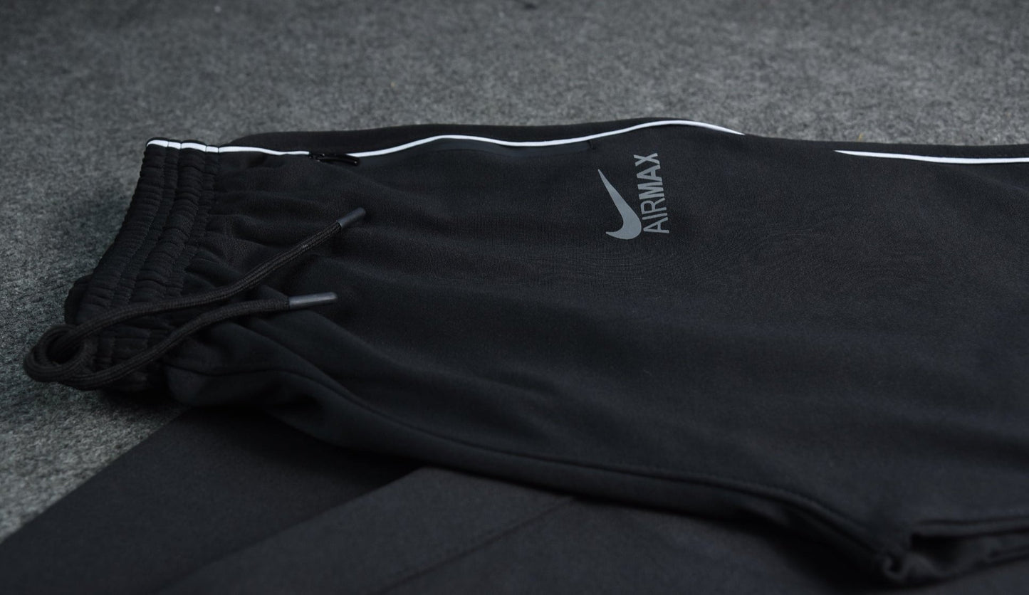 Nike Zipper Tracksuit (black)