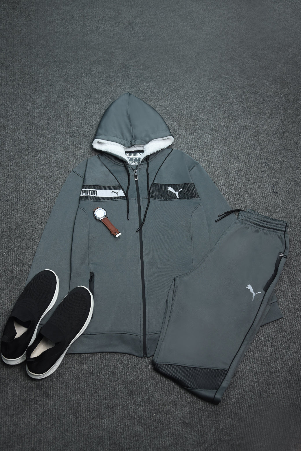 Stripped Puma Tracksuit (silver)